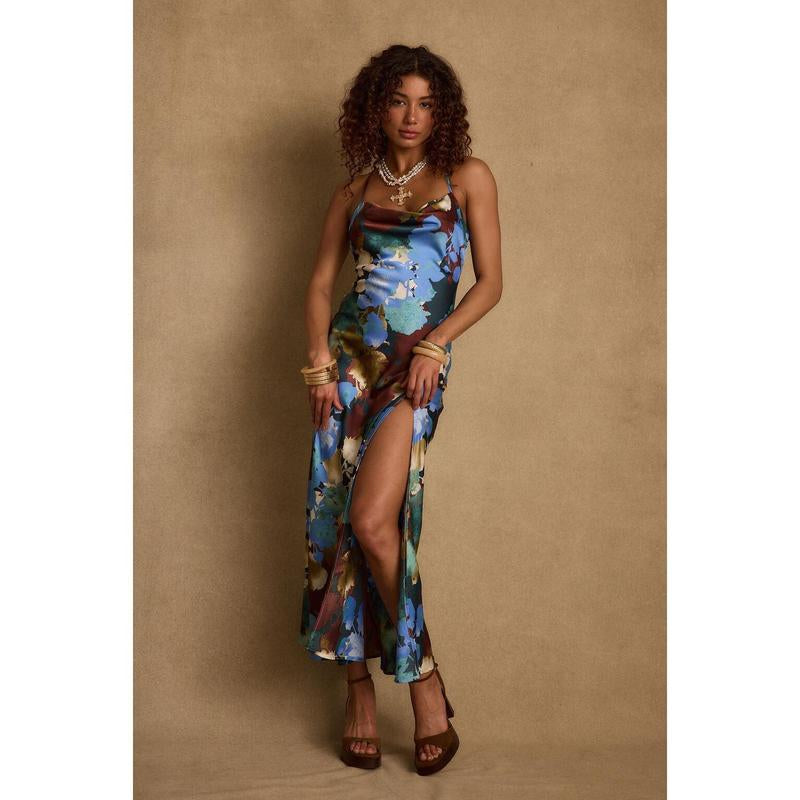 Stunning Natalia Blue Floral Maxi Dress for Effortless Elegance - Kiki of DC Styles Store