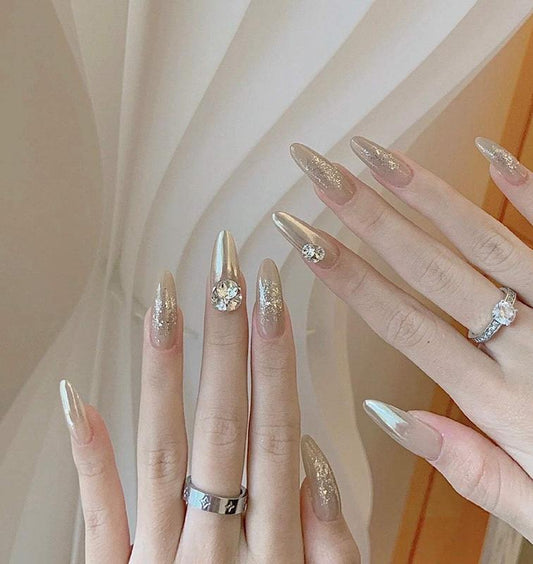 Old Money Press on Nail - Kiki of DC Styles Store