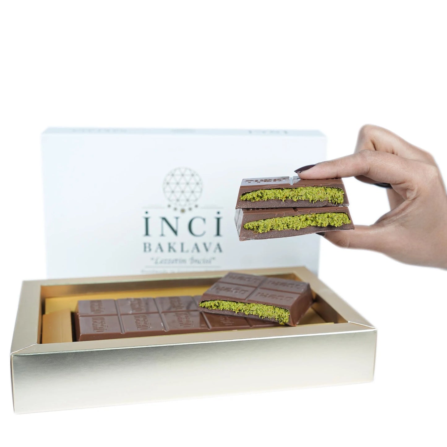 Dubai Chocolate Bar Pistachio,Kunafa Chocolate Bar,Chocolate Dubai Bar,Pistachio Cream Dubai, Chocolate Pistachio Bar - Kiki of DC Styles Store