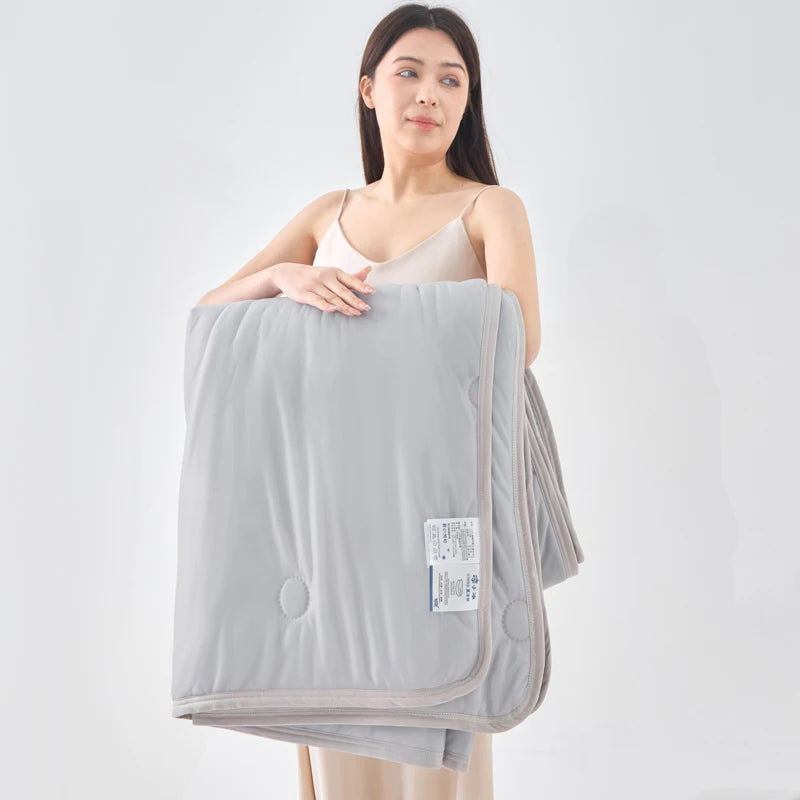 Summer Cooling Blanket for Bed Silky Air Condition Solid Color Ultra-Soft Blanket Washable Ice Quilt Class A Cool Feeling Quilt - Kiki of DC Styles Store