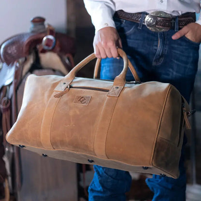Luxury Leather Weekend Bag - Your Stylish Companion for Every Adventure Auto DS