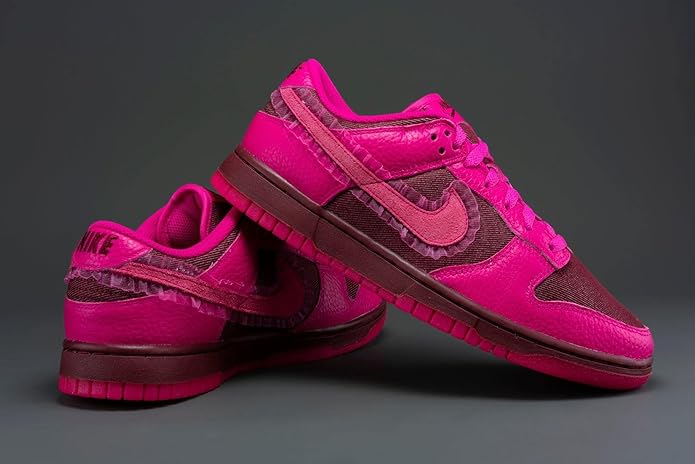 Nike Dunk Low Valentine's Day Women's Basketball Sneakers - Team Red/Pink Prime Nike