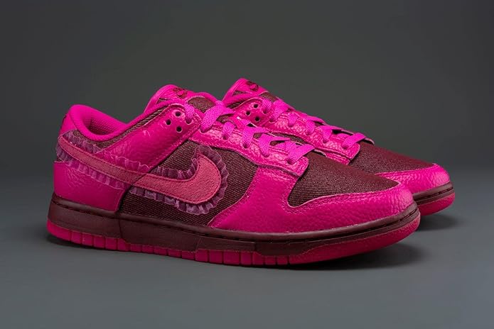 Nike Dunk Low Valentine's Day Women's Basketball Sneakers - Team Red/Pink Prime Nike